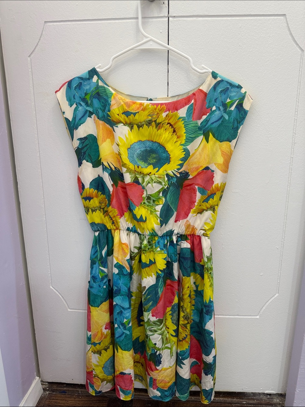 Alice + Olivia Cream Dress with Gold Label